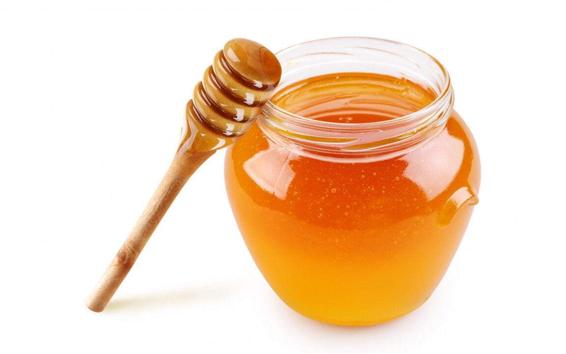 O mel é um delicioso remédio popular que ajuda no combate à prostatite